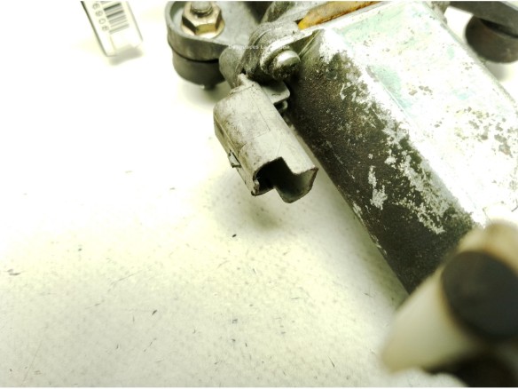 ELEVALUNAS PUERTA LAT TRA DER PEUGEOT 205 II (20A/C)|Desguaces La Cabaña