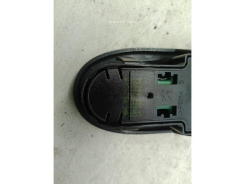 6554QC MANDO ELEVALUNAS PUERTA LAT DEL IZQ PEUGEOT 207 (WA_, WC_)|Desguaces La Cabaña