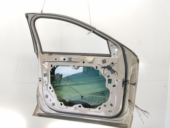 2577507 PUERTA LAT DEL IZQ FORD FOCUS IV (HN)|Desguaces La Cabaña