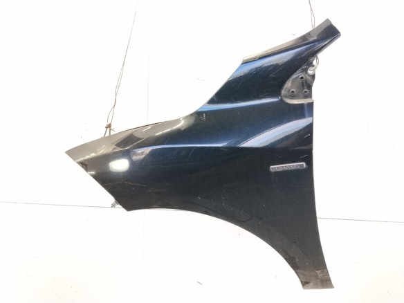 631011470R ALETA DEL IZQ RENAULT MEGANE III Fastback (BZ0_)|Desguaces La Cabaña