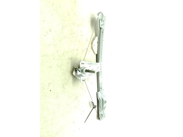 807212452R ELEVALUNAS PUERTA LAT DEL IZQ DACIA SANDERO II|Desguaces La Cabaña