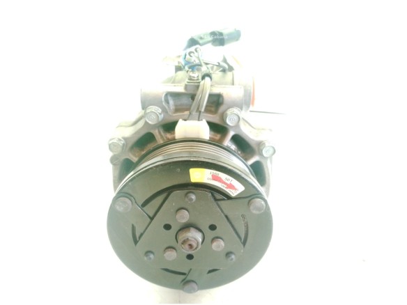 7813A010 COMPRESOR AA MITSUBISHI GRANDIS (NA_W)|Desguaces La Cabaña