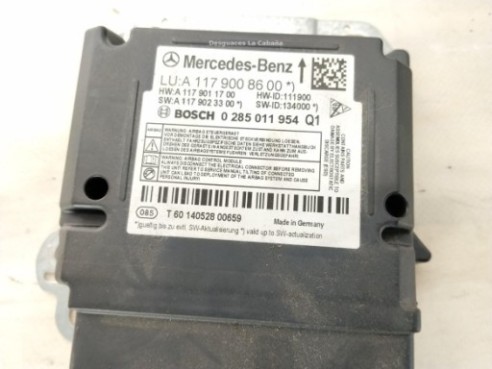  1728603002 KIT AIRBAGS + SALPICADERO + CINTURONES O ANCLAJE + CENTRALIT MERCEDES BENZ CLASE A (W176)|Desguaces La Cabaña