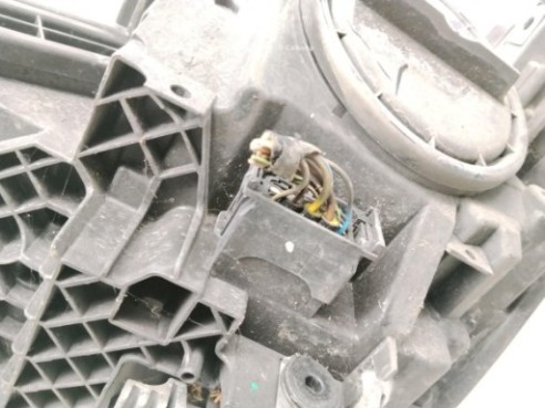 63117296914 FARO DERECHO BMW 1 (F20)|Desguaces La Cabaña