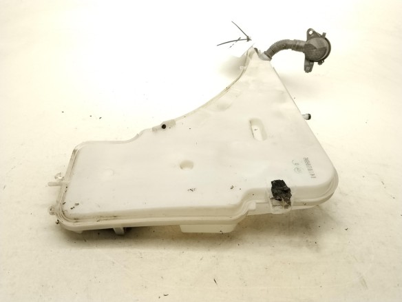 61667241676 BOTE LIMPIAPARABRISAS BMW 1 (F20)|Desguaces La Cabaña