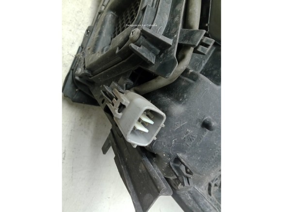 8114547391 FARO DERECHO TOYOTA PRIUS (_W3_)|Desguaces La Cabaña