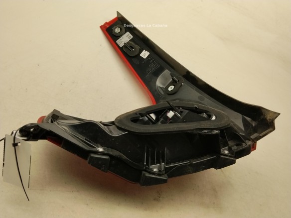 31395845 PILOTO TRA DER VOLVO V40 Fastback (525, 526)|Desguaces La Cabaña
