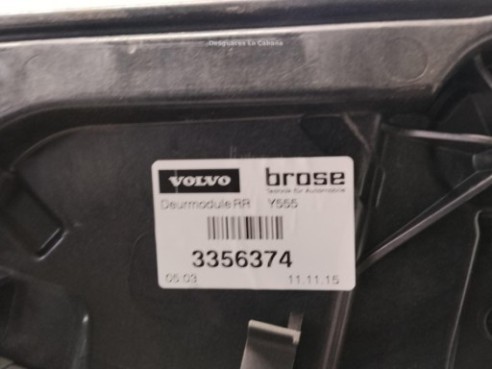 31276218 ELEVALUNAS PUERTA LAT TRA DER VOLVO V40 Fastback (525, 526)|Desguaces La Cabaña