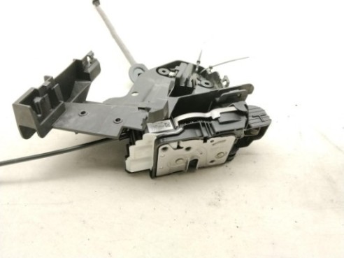 31440398 CERRADURA PUERTA LAT TRA DER VOLVO V40 Fastback (525, 526)|Desguaces La Cabaña