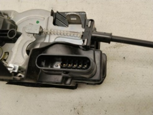 31440390 CERRADURA PUERTA LAT DEL DER VOLVO V40 Fastback (525, 526)|Desguaces La Cabaña