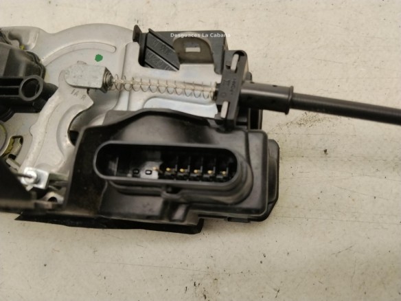31440390 CERRADURA PUERTA LAT DEL DER VOLVO V40 Fastback (525, 526)|Desguaces La Cabaña