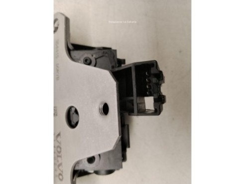 31440245 CERRADURA PORTON / TAPA MALETA VOLVO V40 Fastback (525, 526)|Desguaces La Cabaña