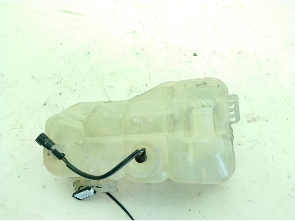 31338764 BOTE EXPANSOR VOLVO V40 Fastback (525, 526)|Desguaces La Cabaña