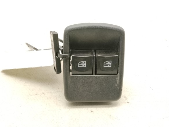 254116484R MANDO ELEVALUNAS PUERTA LAT DEL IZQ DACIA SANDERO II|Desguaces La Cabaña