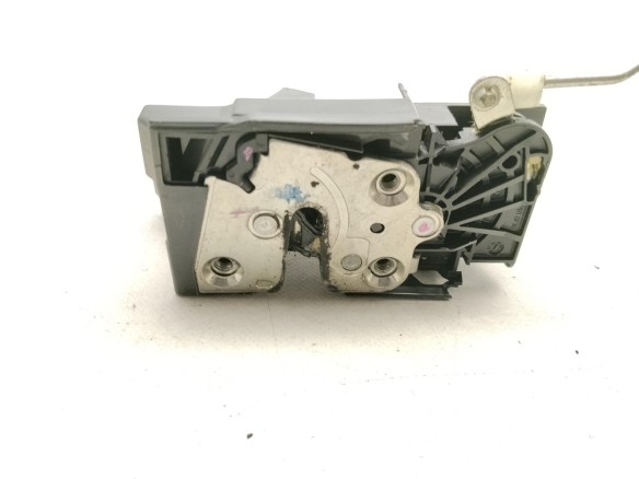 805026816R CERRADURA PUERTA LAT DEL DER DACIA SANDERO II|Desguaces La Cabaña