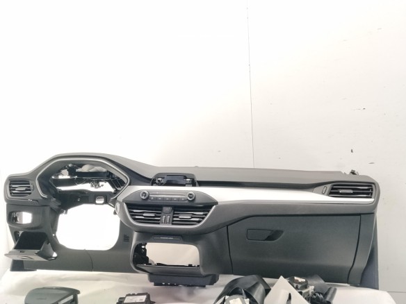 JX7BA042B85AA KIT AIRBAGS + SALPICADERO + CINTURONES O ANCLAJE + CENTRALIT FORD FOCUS IV (HN)|Desguaces La Cabaña