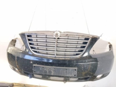   PARAGOLPES DEL SSANGYONG RODIUS|Desguaces La Cabaña