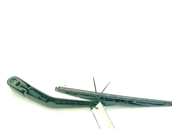 61617241985 BRAZO LIMPIAPARABRISAS TRA PORTÓN BMW 1 (F20)|Desguaces La Cabaña
