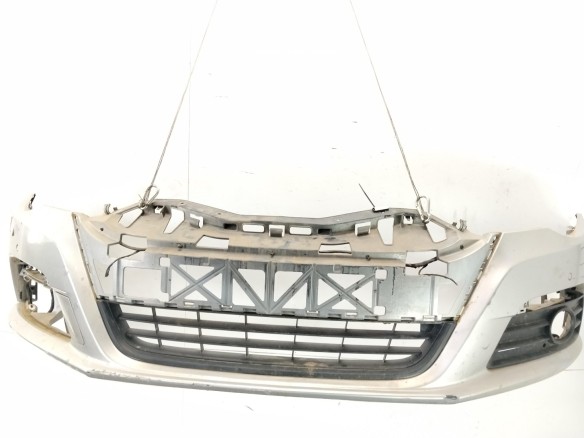 3C8807217S GRU PARAGOLPES DEL VW PASSAT CC (357)|Desguaces La Cabaña