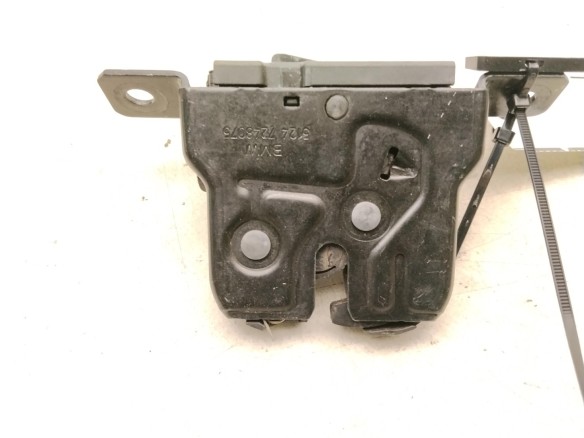 51247248075 CERRADURA PORTON / TAPA MALETA BMW 1 (F20)|Desguaces La Cabaña