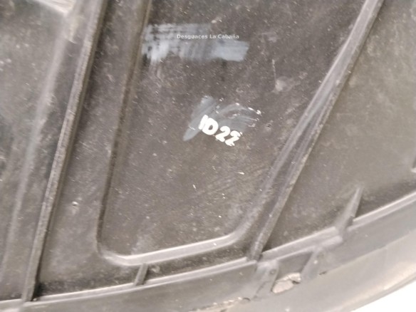   FARO DERECHO SSANGYONG RODIUS|Desguaces La Cabaña