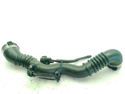 282562U000 TUBO DE INTERCOOLER A ADMISION KIA CEED Sportswagon (CD)|Desguaces La Cabaña