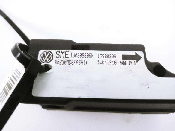 1J0909606N SENSOR IMPACTO LATERAL VW PASSAT (3B2) |Desguaces La Cabaña