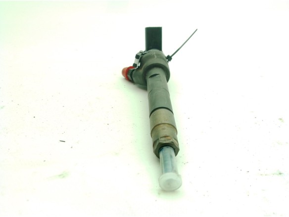 779844605 INYECTOR BMW 1 (F20)|Desguaces La Cabaña