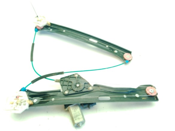 51337281881 ELEVALUNAS PUERTA LAT DEL IZQ BMW 1 (F20)|Desguaces La Cabaña