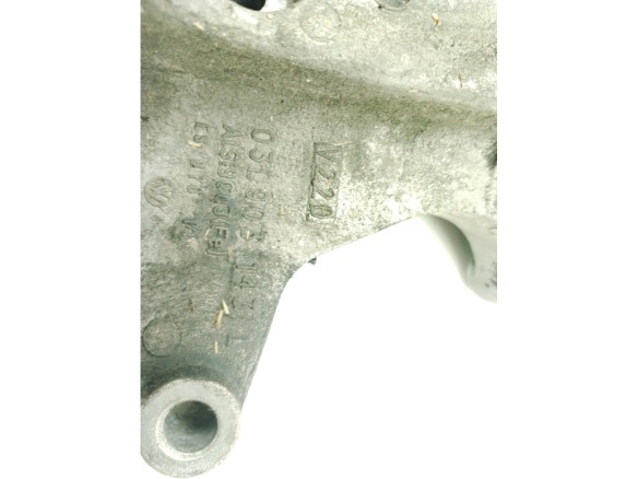 03L903143L SOPORTE ALTERNADOR VW CRAFTER 30-50 Furgón (2E_)|Desguaces La Cabaña