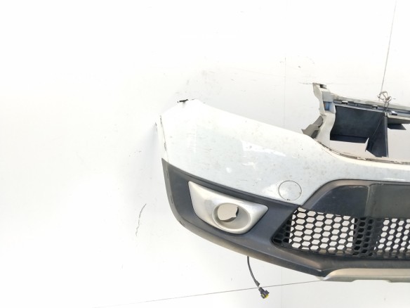 620220802R PARAGOLPES DEL DACIA SANDERO II|Desguaces La Cabaña