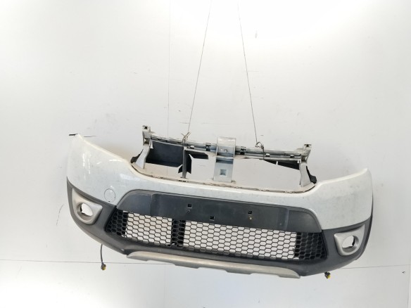 620220802R PARAGOLPES DEL DACIA SANDERO II|Desguaces La Cabaña