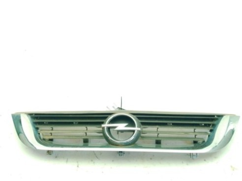 90540318 REJILLA / CALANDRA OPEL VECTRA B (J96)|Desguaces La Cabaña