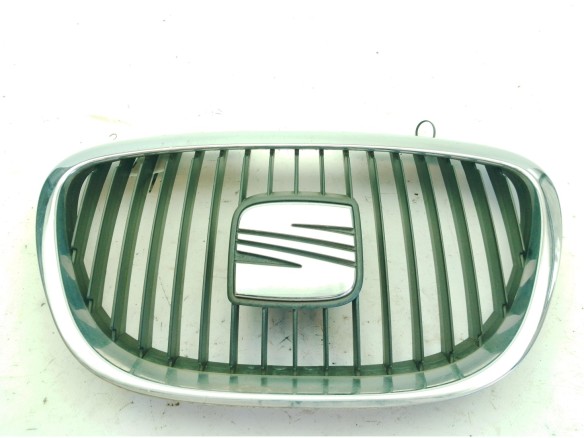 5P0853651A 9B9, 5P0853654 REJILLA / CALANDRA SEAT ALTEA (5P1)|Desguaces La Cabaña