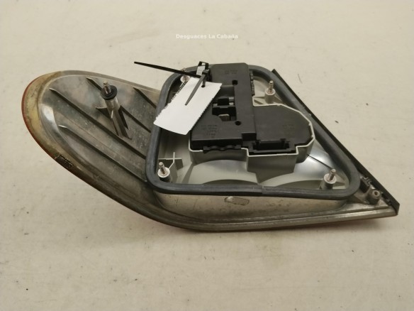  PILOTO TRA DER EXT MERCEDES BENZ CLK (C208)|Desguaces La Cabaña
