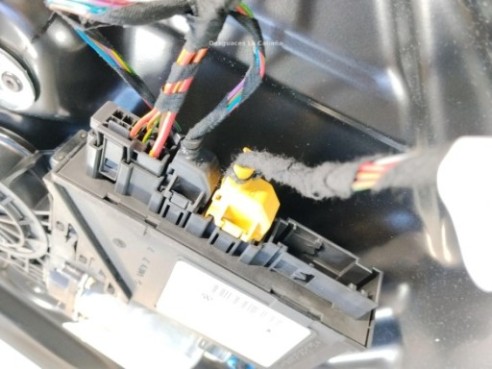 7L0839461D ELEVALUNAS PUERTA LAT TRA IZQ VW TOUAREG (7LA, 7L6, 7L7)|Desguaces La Cabaña