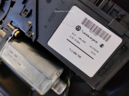7L0839461D ELEVALUNAS PUERTA LAT TRA IZQ VW TOUAREG (7LA, 7L6, 7L7)|Desguaces La Cabaña