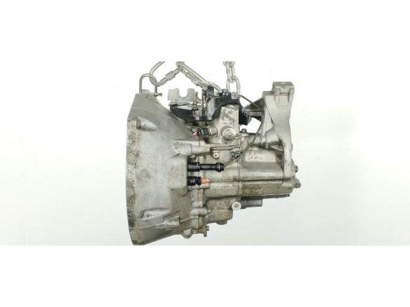 CV6R7002PD CAJA CAMBIOS FORD FOCUS III Sedán|Desguaces La Cabaña