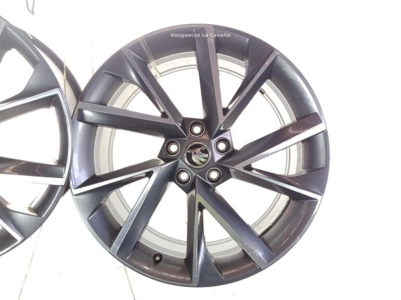 3V0601025AP KIT LLANTAS ALUMINIO SKODA SUPERB III Ranchera familiar (3V5) |Desguaces La Cabaña