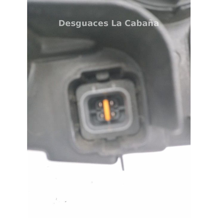 FARO DERECHO SSANGYONG RODIUS |Desguaces La Cabaña