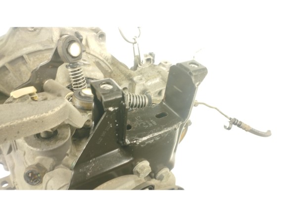 GGV CAJA CAMBIOS VW POLO (9N_)|Desguaces La Cabaña