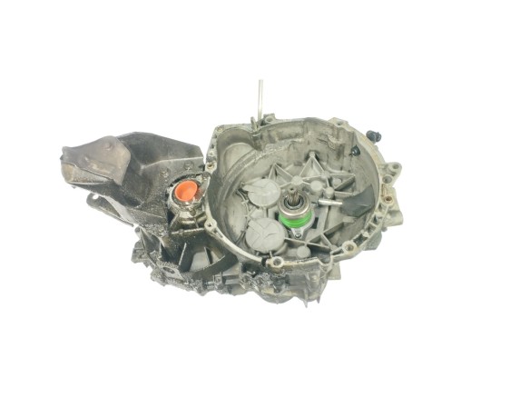 1023625 CAJA CAMBIOS VOLVO V40 Fastback (525, 526)|Desguaces La Cabaña