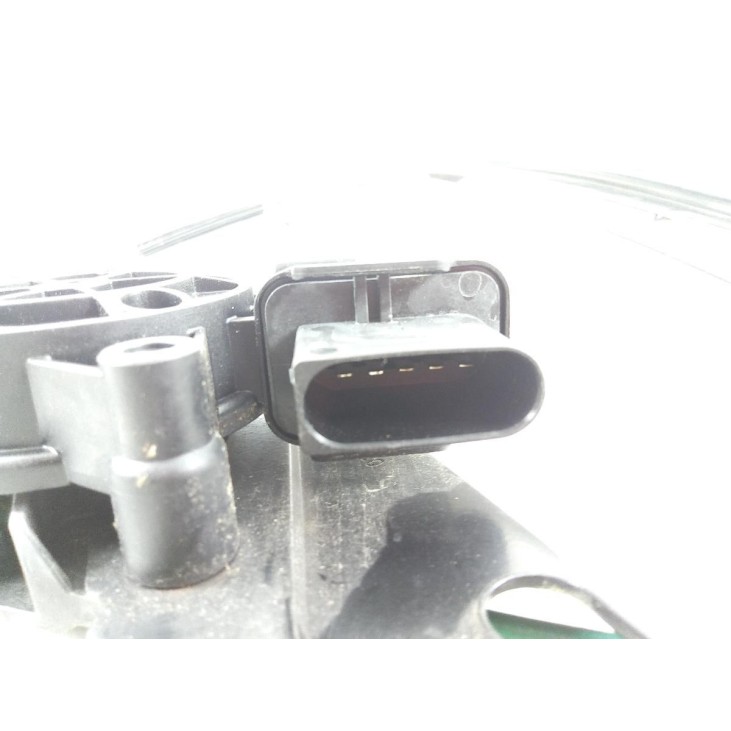 724256106 ELEVALUNAS PUERTA LAT DEL IZQ BMW 1 (F20) |Desguaces La Cabaña
