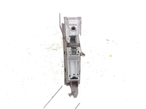 3AB927137 INTERRUPTOR FRENO MANO ELECTRICO VW PASSAT (362) |Desguaces La Cabaña