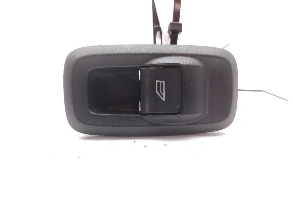 MANDO ELEVALUNAS PUERTA LAT DEL DER FORD TRANSIT Furgón |Desguaces La Cabaña