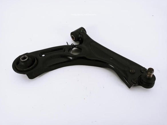 BRAZO SUSPENSION DEL DER INF CHEVROLET AVEO Fastback (T300) |Desguaces La Cabaña