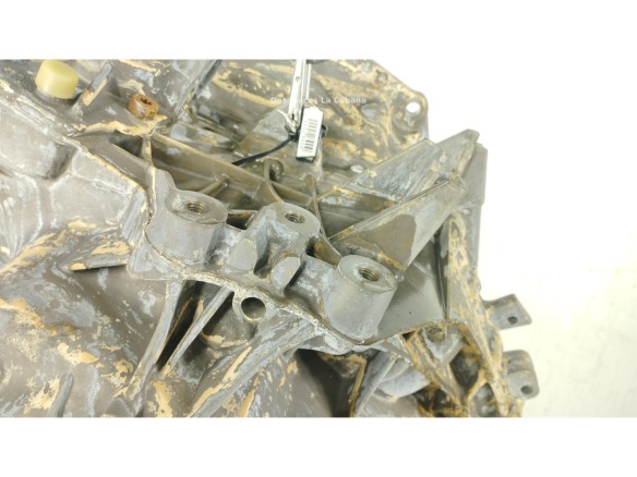23008689381 CAJA CAMBIOS BMW 1 (F40)|Desguaces La Cabaña