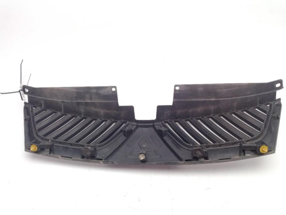 7450A037ZZ REJILLA / CALANDRA MITSUBISHI OUTLANDER II (CW_W) |Desguaces La Cabaña