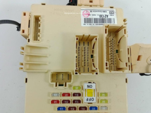 91950A213013 CAJA FUSIBLES INTERIOR (BSI) KIA CEE'D (JD) |Desguaces La Cabaña