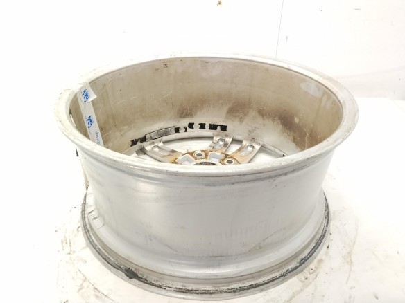 4L0601025M LLANTA ALUMINIO AUDI Q7 (4MB)|Desguaces La Cabaña